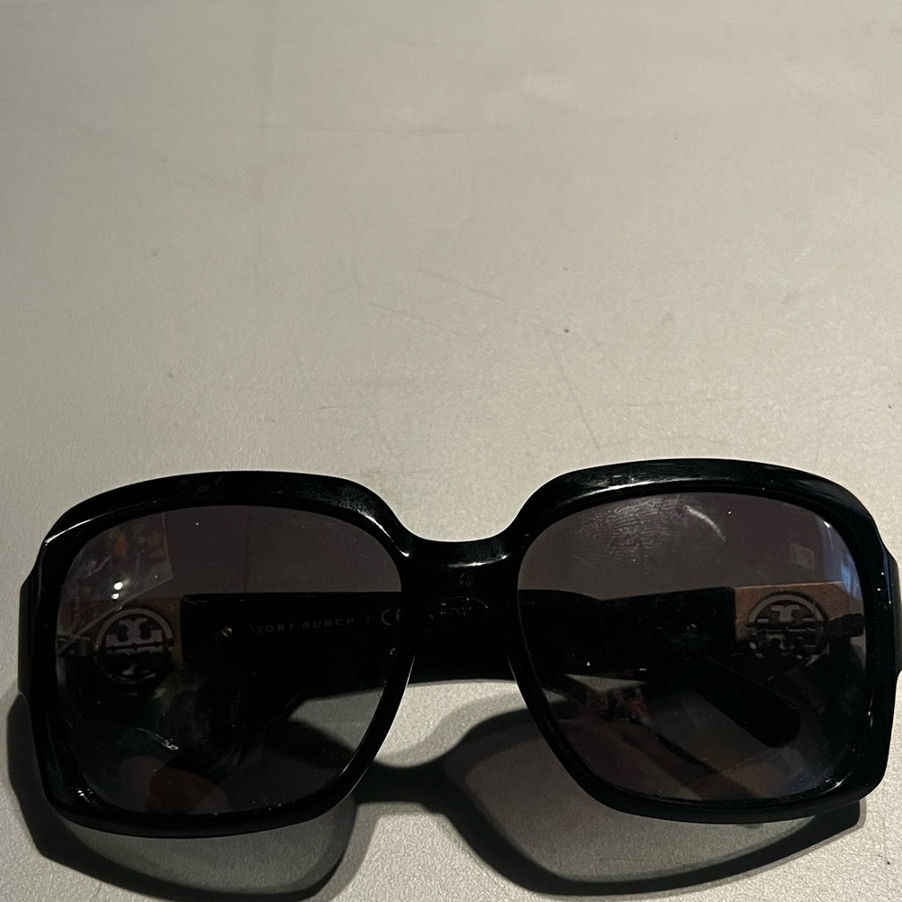 Tory Burch TY SUNGLASSES